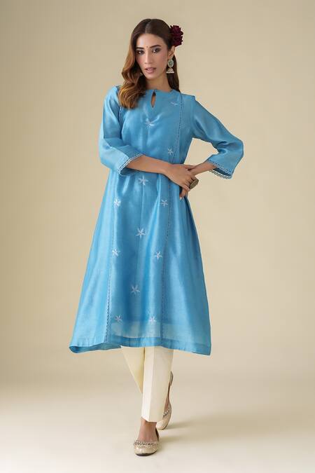 Buy Mushio Blue Chanderi Silk Embroidery Round Neck Ujwala Kurta Online at Aza Fashions Buy_Mushio_Blue Chanderi Silk Embroidery Round Neck Ujwala Kurta _Online_at_Aza_Fashions