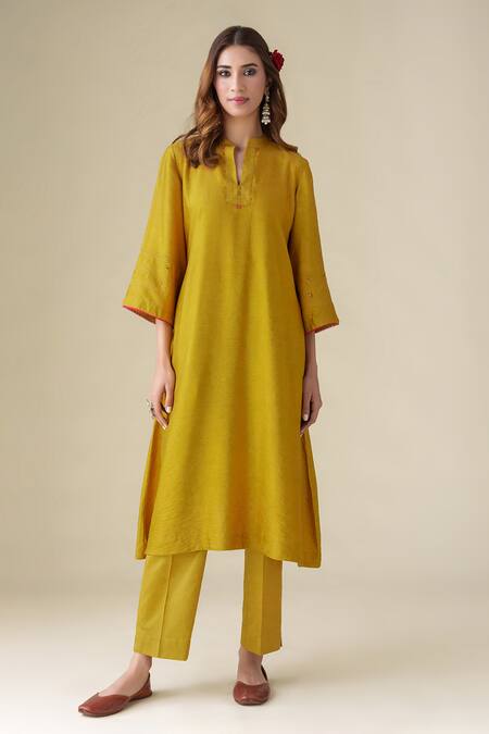 Mushio Yellow Cotton, Silk Embroidery Collared Shriya Kurta Online at Aza Fashions Mushio_Yellow Cotton, Silk Embroidery Collared Shriya Kurta _Online_at_Aza_Fashions