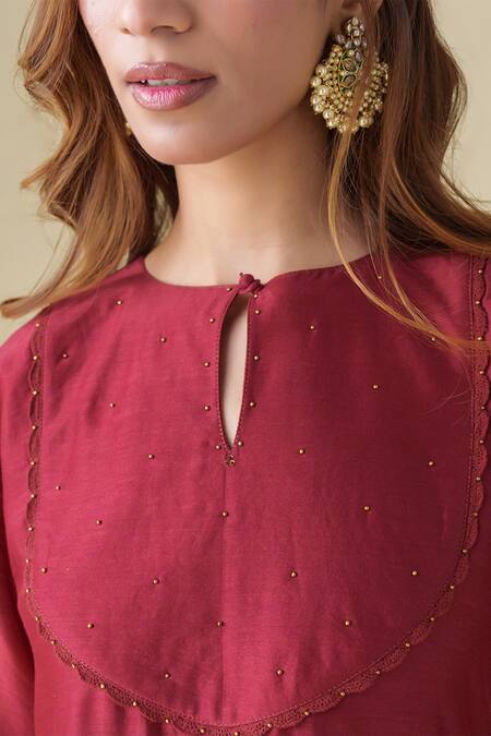 Buy Mushio Maroon Chanderi Silk Embroidery Round Neck Aadhya Kurta Online at Aza Fashions Buy_Mushio_Maroon Chanderi Silk Embroidery Round Neck Aadhya Kurta _Online_at_Aza_Fashions