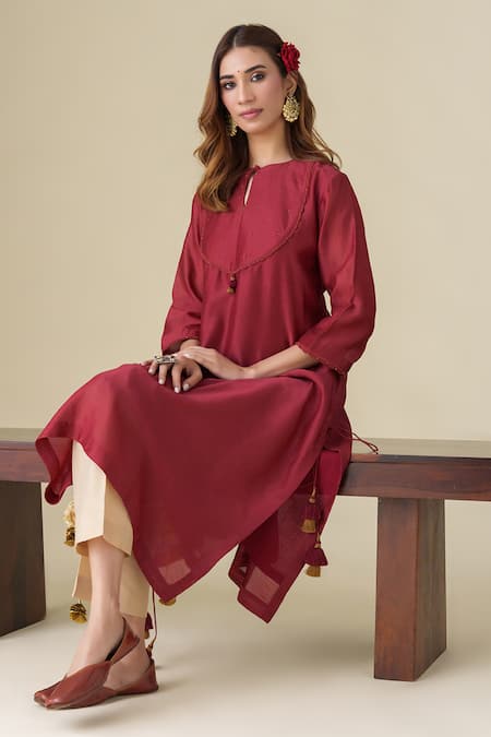 Shop Mushio Maroon Chanderi Silk Embroidery Round Neck Aadhya Kurta Online at Aza Fashions Shop_Mushio_Maroon Chanderi Silk Embroidery Round Neck Aadhya Kurta _Online_at_Aza_Fashions