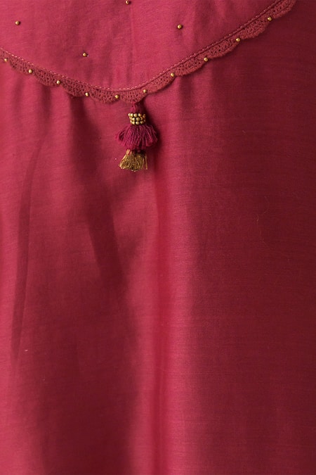 Buy Mushio Maroon Chanderi Silk Embroidery Round Neck Aadhya Kurta Buy_Mushio_Maroon Chanderi Silk Embroidery Round Neck Aadhya Kurta