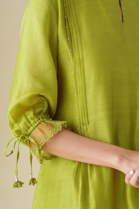 Mushio Green Chanderi Silk Tassels Round Neck Paavni Dress at Aza Fashions Mushio_Green Chanderi Silk Tassels Round Neck Paavni Dress _at_Aza_Fashions