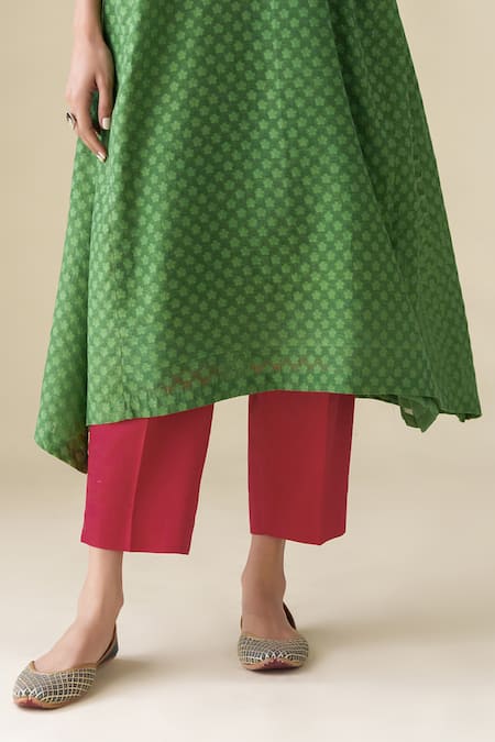 Shop_Mushio_Green Chanderi, Cotton, Silk, Kota Doria Vrinda Floral Pattern Kurta Pant Set