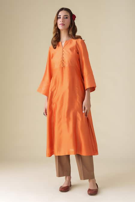 Shop Mushio Orange Chanderi, Cotton, Silk, Organza Sandhya Kurta Pant Set at Aza Fashions Shop_Mushio_Orange Chanderi, Cotton, Silk, Organza Sandhya Kurta Pant Set _at_Aza_Fashions