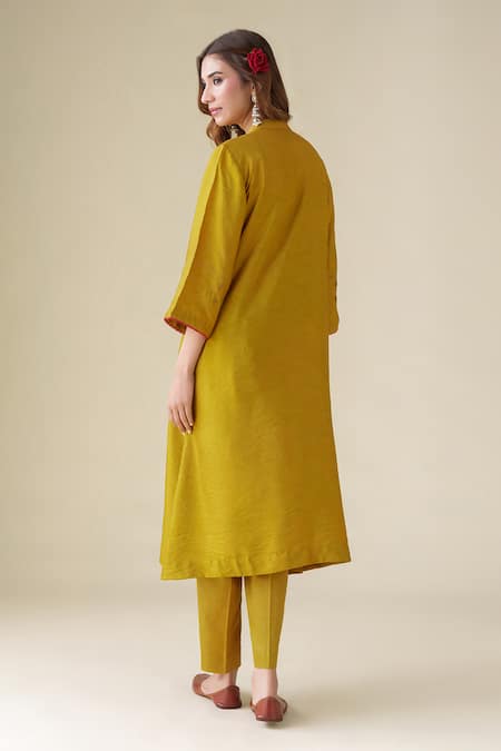 Shop Mushio Yellow Cotton, Silk, Kota Doria Embroidery Split V-neck Shriya Kurta Pant Set at Aza Fashions Shop_Mushio_Yellow Cotton, Silk, Kota Doria Embroidery Split V-neck Shriya Kurta Pant Set _at_Aza_Fashions