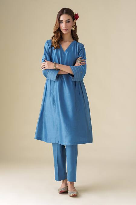 Mushio_Blue Chanderi, Cotton Satin, Organza, Cotton, Silk Vaayu Kurta Pant Set _at_Aza_Fashions
