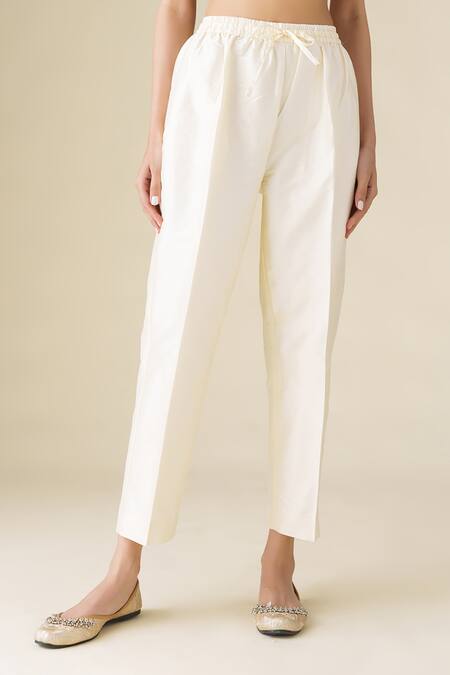 Mushio Green Chanderi, Cotton, Silk, Organza Lace, Tassels Round Paavni Kurta Pant Set at Aza Fashions Mushio_Green Chanderi, Cotton, Silk, Organza Lace, Tassels Round Paavni Kurta Pant Set _at_Aza_Fashions