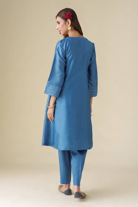 Shop Mushio Blue Chanderi, Cotton, Silk Sequins, Zari V-neck Vaayu Kurta With Pant at Aza Fashions Shop_Mushio_Blue Chanderi, Cotton, Silk Sequins, Zari V-neck Vaayu Kurta With Pant _at_Aza_Fashions