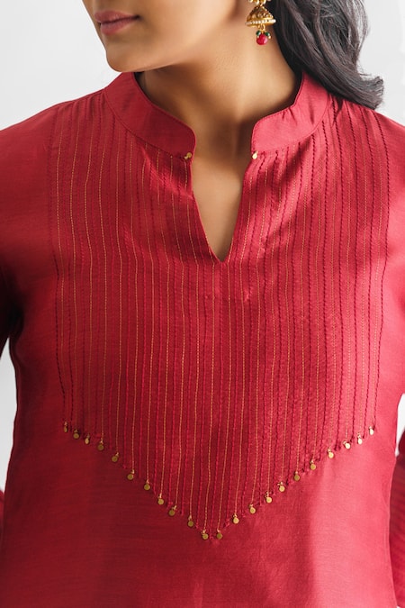 Shop Mushio Maroon Chanderi Silk Sequins, Embroidery Sindoori Threadwork Embellished Kurta Online at Aza Fashions Shop_Mushio_Maroon Chanderi Silk Sequins, Embroidery Sindoori Threadwork Embellished Kurta _Online_at_Aza_Fashions