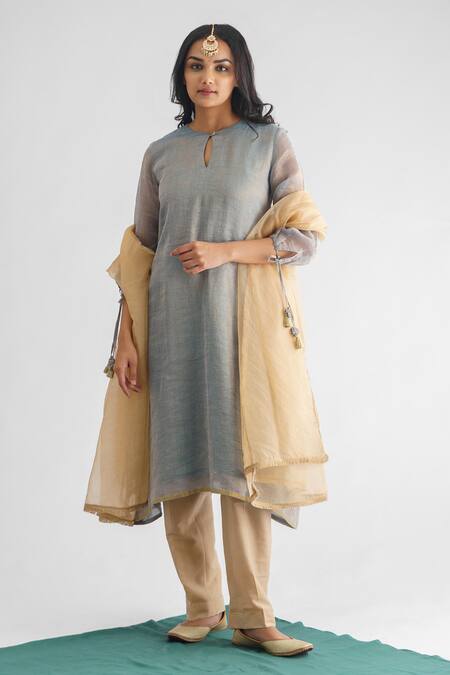 Mushio Blue Georgette Round Neck Woven Stripe Kurta Online at Aza Fashions Mushio_Blue Georgette Round Neck Woven Stripe Kurta _Online_at_Aza_Fashions