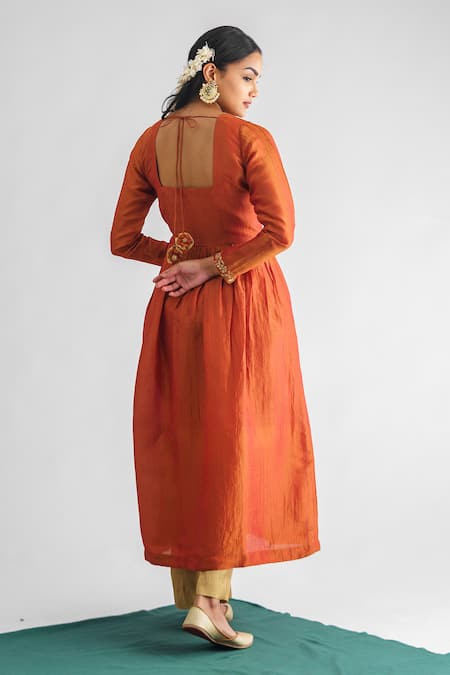Shop Mushio Orange Resham Floral Threadwork Anarkali at Aza Fashions Shop_Mushio_Orange Resham Floral Threadwork Anarkali _at_Aza_Fashions