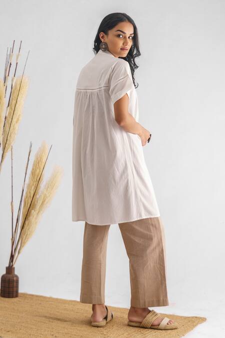 Shop Mushio White Georgette Lace Mandarin Collar Abhilasha Insert Tunic at Aza Fashions Shop_Mushio_White Georgette Lace Mandarin Collar Abhilasha Insert Tunic _at_Aza_Fashions