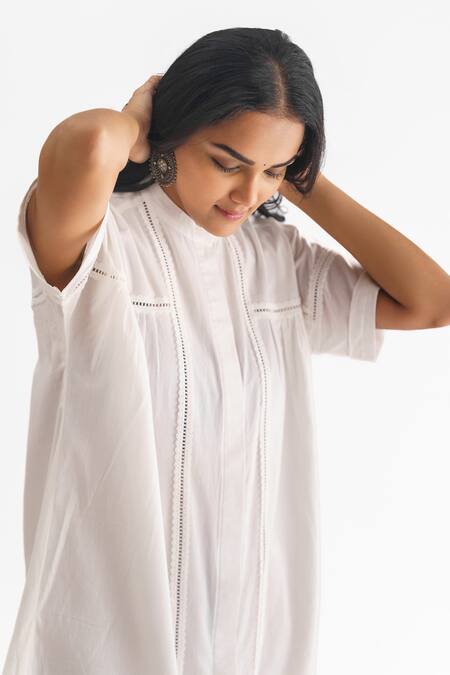 Shop Mushio White Georgette Lace Mandarin Collar Abhilasha Insert Tunic Online at Aza Fashions Shop_Mushio_White Georgette Lace Mandarin Collar Abhilasha Insert Tunic _Online_at_Aza_Fashions