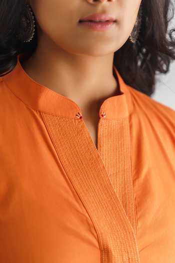 Shop Mushio Orange Cotton Silk Threadwork Mandarin Collar Amvi High-low Tunic Online at Aza Fashions Shop_Mushio_Orange Cotton Silk Threadwork Mandarin Collar Amvi High-low Tunic _Online_at_Aza_Fashions