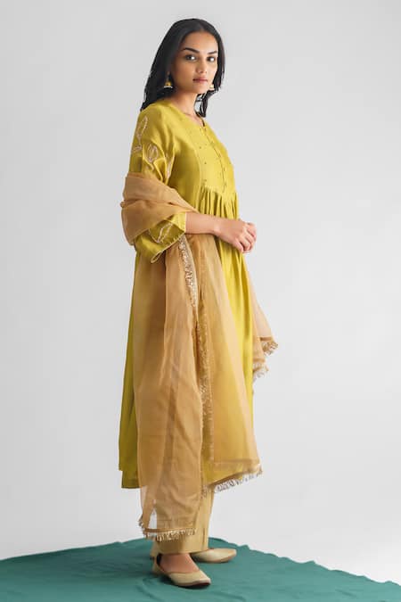 Mushio Green Tissue, Cotton, Silk, Malini Floral Threadwork Sleeve Kurta Pant Set Online at Aza Fashions Mushio_Green Tissue, Cotton, Silk, Malini Floral Threadwork Sleeve Kurta Pant Set _Online_at_Aza_Fashions