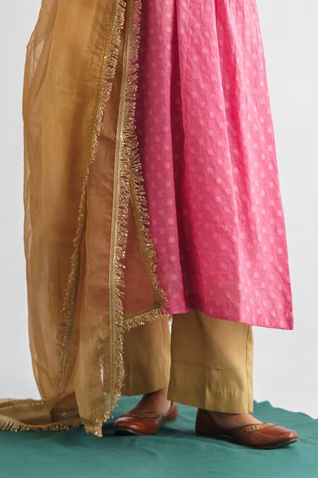 Buy Mushio Pink Silk, Organza, Brocade Embroidery, Madhurima Floral Woven Kurta Set Online at Aza Fashions Buy_Mushio_Pink Silk, Organza, Brocade Embroidery, Madhurima Floral Woven Kurta Set _Online_at_Aza_Fashions