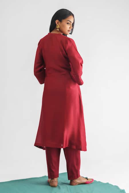 Shop Mushio Maroon Chanderi , Satin, , Sindoori Thread Kurta And Pant Set at Aza Fashions Shop_Mushio_Maroon Chanderi , Satin, , Sindoori Thread Kurta And Pant Set _at_Aza_Fashions