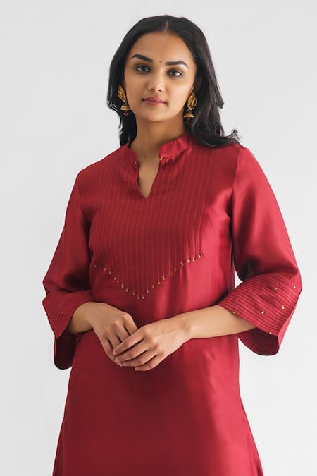 Buy Mushio Maroon Chanderi , Satin, , Sindoori Thread Kurta And Pant Set Online at Aza Fashions Buy_Mushio_Maroon Chanderi , Satin, , Sindoori Thread Kurta And Pant Set _Online_at_Aza_Fashions