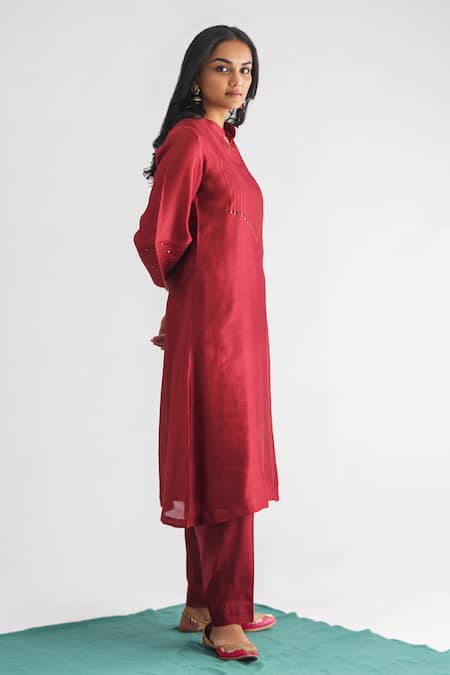 Shop Mushio Maroon Chanderi , Satin, , Sindoori Thread Kurta And Pant Set Online at Aza Fashions Shop_Mushio_Maroon Chanderi , Satin, , Sindoori Thread Kurta And Pant Set _Online_at_Aza_Fashions
