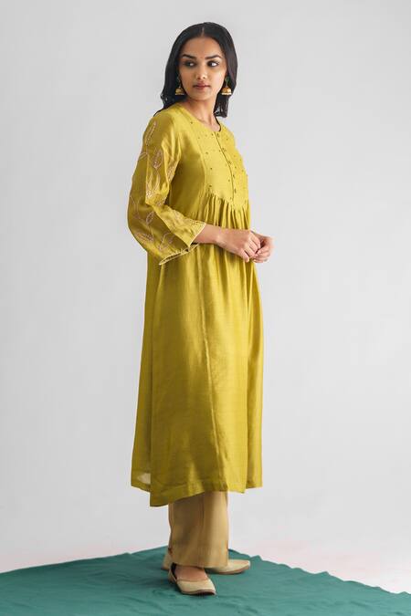 Shop Mushio Green Tissue, Cotton Satin, Cotton, Silk Malini Embellished Kurta And Pant Set Online at Aza Fashions Shop_Mushio_Green Tissue, Cotton Satin, Cotton, Silk Malini Embellished Kurta And Pant Set _Online_at_Aza_Fashions