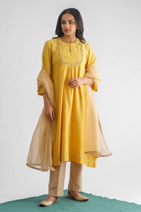 Mushio Yellow Chanderi Silk, Silk, Brocade Utsav Floral Embroidered Kurta And Pant Set Online at Aza Fashions Mushio_Yellow Chanderi Silk, Silk, Brocade Utsav Floral Embroidered Kurta And Pant Set _Online_at_Aza_Fashions