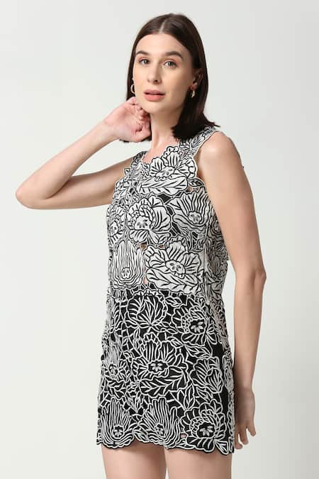 Buy Neha Gursahani Black Viscose, Organza Embroidery Rosette Cutwork Dress Online at Aza Fashions Buy_Neha Gursahani_Black Viscose, Organza Embroidery Rosette Cutwork Dress _Online_at_Aza_Fashions