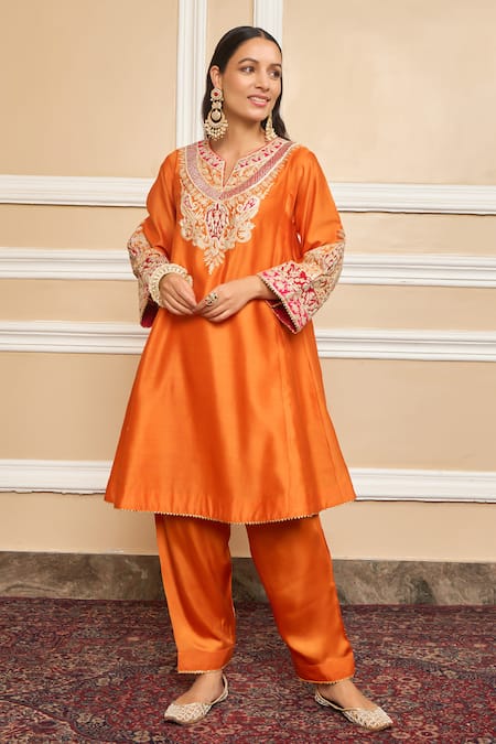 Sheetal Batra Orange Choga Silk Chanderi Embroidery Kashmiri Mehrish Floral And Salwar Set