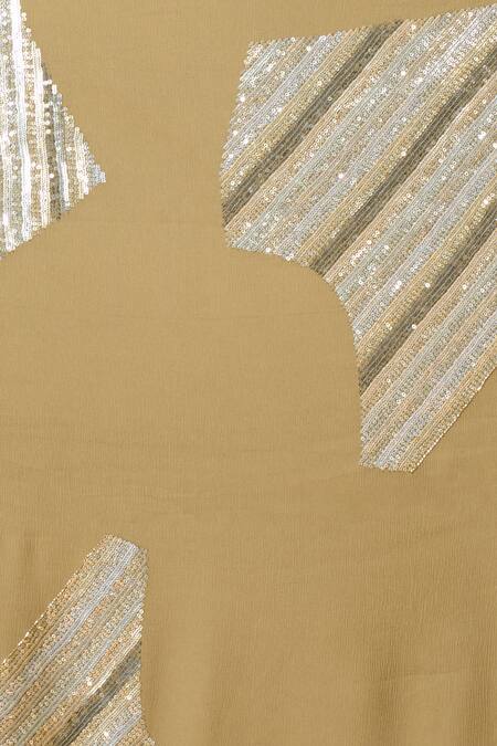 Nakul Sen Green Silk, Chiffon Sequins Striped Saree With Unstitched Blouse Piece at Aza Fashions Nakul Sen_Green Silk, Chiffon Sequins Striped Saree With Unstitched Blouse Piece _at_Aza_Fashions