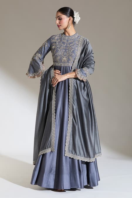Shop_Jayanti Reddy_Grey Embroidered Scalloped Bordered Dupatta _at_Aza_Fashions