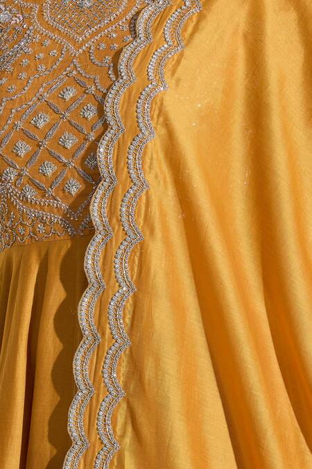 Buy Jayanti Reddy Yellow Chanderi Cut Work Double Scalloped Border Dupatta Online at Aza Fashions Buy_Jayanti Reddy_Yellow Chanderi Cut Work Double Scalloped Border Dupatta _Online_at_Aza_Fashions