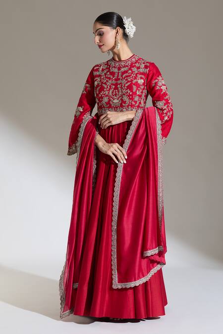 Buy_Jayanti Reddy_Red Embroidered Scalloped Dab Border Dupatta _Online_at_Aza_Fashions