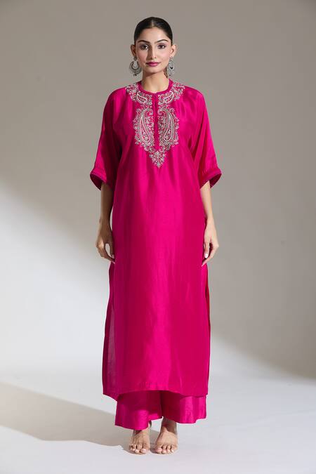 Jayanti Reddy Pink Embroidery Round Neck Paisley Yoke Kaftan Kurta Online at Aza Fashions Jayanti Reddy_Pink Embroidery Round Neck Paisley Yoke Kaftan Kurta _Online_at_Aza_Fashions