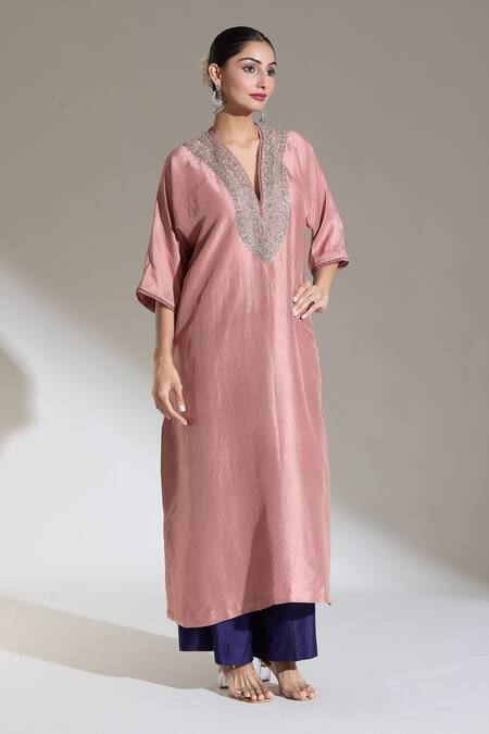 Shop Jayanti Reddy Peach Zari V-neck Rose Embroidered Kaftan Kurta Online at Aza Fashions Shop_Jayanti Reddy_Peach Zari V-neck Rose Embroidered Kaftan Kurta _Online_at_Aza_Fashions