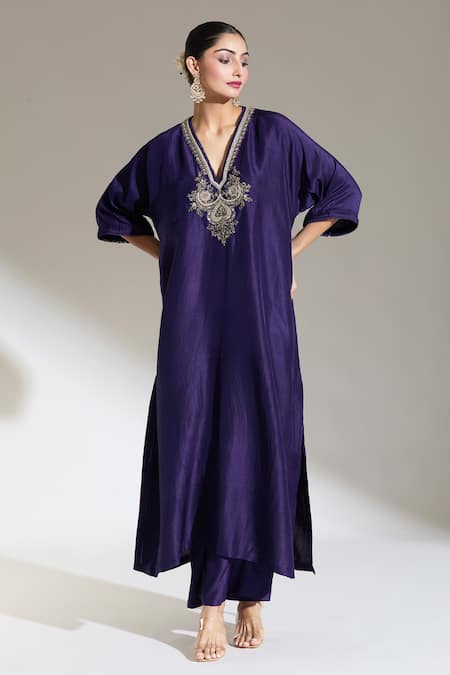 Shop Jayanti Reddy Purple Sequins V-neck Zardozi Embroidered Yoke Kaftan Online at Aza Fashions Shop_Jayanti Reddy_Purple Sequins V-neck Zardozi Embroidered Yoke Kaftan _Online_at_Aza_Fashions