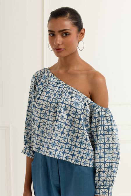 Buy_Kamaltaas_Blue Linen Satin Embroidery Pittan Starlet Bloom Print Top With Ombre Trouser 
