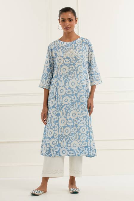 Buy Kamaltaas Blue Cotton Embroidery Boat Neck Floral Print Side Panel Kurta With Pant Online at Aza Fashions Buy_Kamaltaas_Blue Cotton Embroidery Boat Neck Floral Print Side Panel Kurta With Pant _Online_at_Aza_Fashions