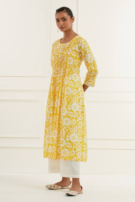 Shop_Kamaltaas_Yellow Cotton Embroidery, Piping Blossom Print Pintucked Yoke Kurta With Pant _Online_at_Aza_Fashions