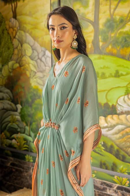 Buy_Falguni Shane Peacock_Aurora Kaftan Set _Online_at_Aza_Fashions