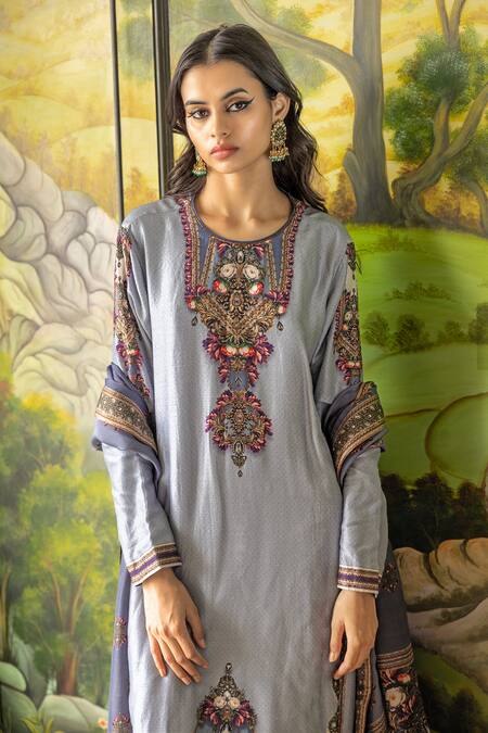 Buy Falguni Shane Peacock Grey Printed Floral Kurta Set Online at Aza Fashions Buy_Falguni Shane Peacock_Grey Printed Floral Kurta Set _Online_at_Aza_Fashions