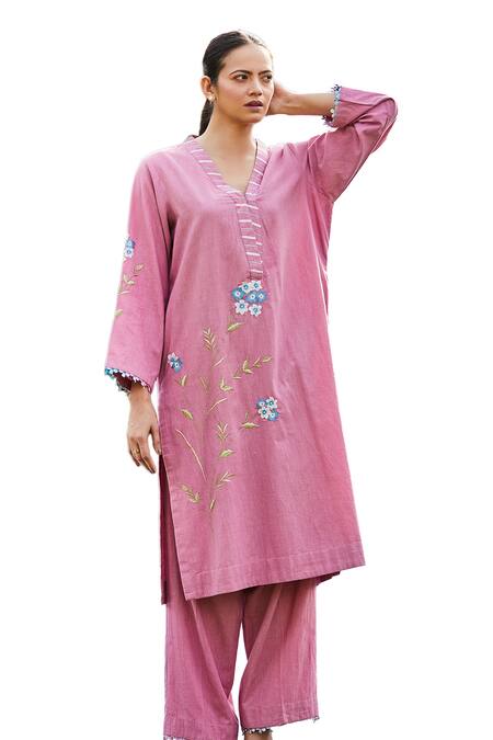 BO Tree Pink Cotton Embroidery Round Neck Rose Radiance Floral Kurta And Pant Set at Aza Fashions BO Tree_Pink Cotton Embroidery Round Neck Rose Radiance Floral Kurta And Pant Set _at_Aza_Fashions