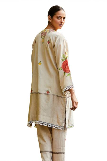 BO Tree Beige Chanderi Lace, Embroidery Aurora Breeze Floral Motif Kurta And Pant Set Online at Aza Fashions BO Tree_Beige Chanderi Lace, Embroidery Aurora Breeze Floral Motif Kurta And Pant Set _Online_at_Aza_Fashions