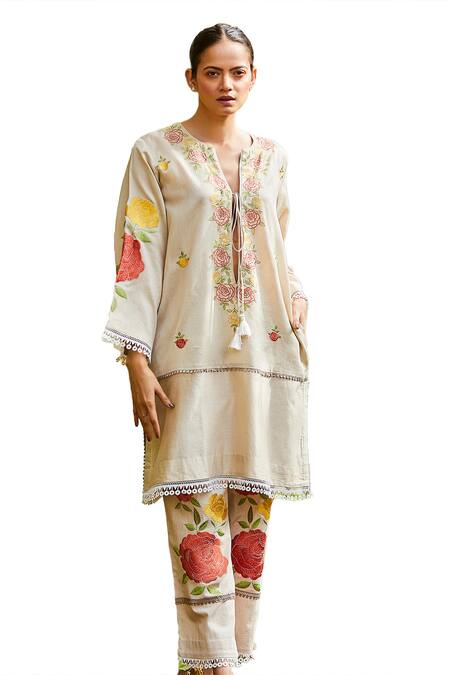 Buy BO Tree Beige Chanderi Lace, Embroidery Aurora Breeze Floral Motif Kurta And Pant Set Buy_BO Tree_Beige Chanderi Lace, Embroidery Aurora Breeze Floral Motif Kurta And Pant Set