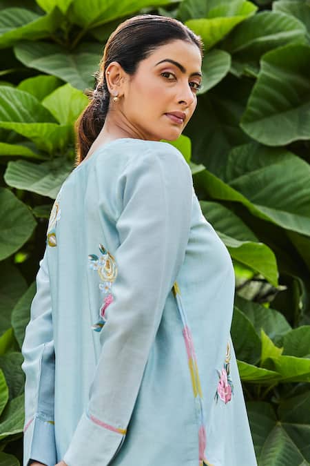 Buy BO Tree Blue Chanderi Embroidery V-neck Serence Floral Kurta And Salwar Set Online at Aza Fashions Buy_BO Tree_Blue Chanderi Embroidery V-neck Serence Floral Kurta And Salwar Set _Online_at_Aza_Fashions