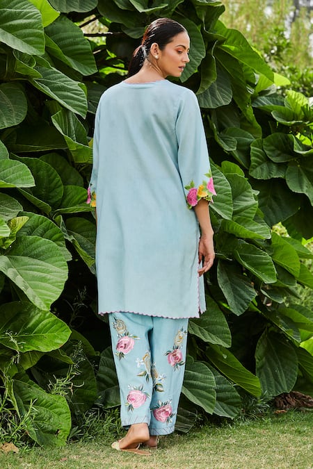 Shop BO Tree Blue Chanderi Embroidery Split V-neck Sky Serenity Kurta And Salwar Set at Aza Fashions Shop_BO Tree_Blue Chanderi Embroidery Split V-neck Sky Serenity Kurta And Salwar Set _at_Aza_Fashions