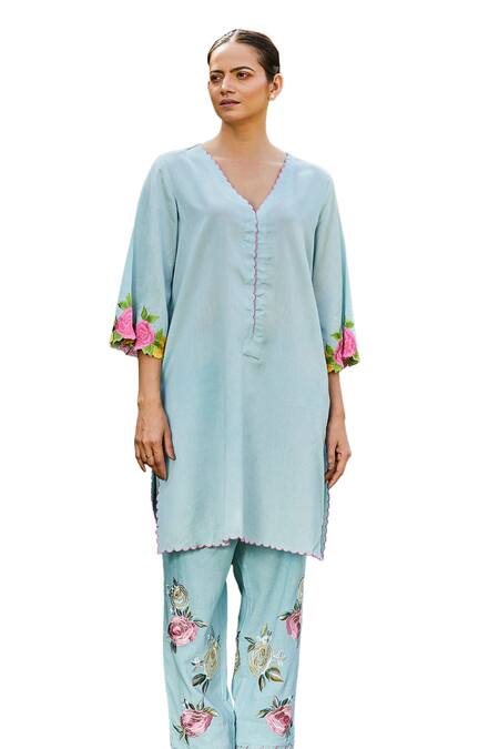 BO Tree Blue Chanderi Embroidery Split V-neck Sky Serenity Kurta And Salwar Set at Aza Fashions BO Tree_Blue Chanderi Embroidery Split V-neck Sky Serenity Kurta And Salwar Set _at_Aza_Fashions