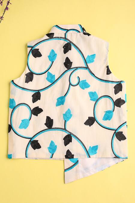 Buy_Cute Couture_Beige Rayon Embroidered Thread Asymmetric Bundi Jacket Set 