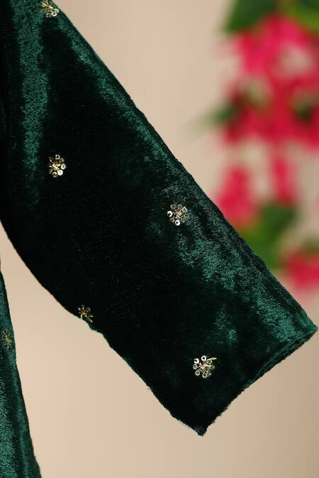 Buy_Cute Couture_Green Velvet, Cotton Sequins Embroidered Jacket Pant Set _Online_at_Aza_Fashions