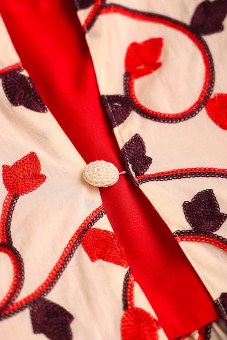 Buy_Cute Couture_Beige Lehenga And Top Cotton Embroidered Thread Leaf Vine Set 