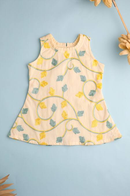 Cute Couture_Beige Cotton Embroidered Thread Kurta And Pant Set _Online_at_Aza_Fashions