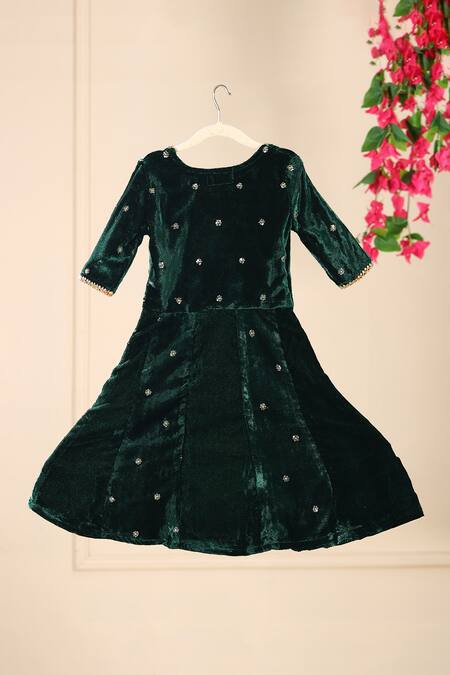 Cute Couture_Green Velvet Sequins, Gota Patti Embroidered Anarkali And Pant Set _Online_at_Aza_Fashions